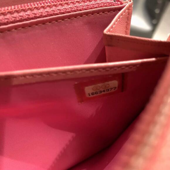 Authentic CHANEL Camellia Lamb Skin Long Zippy Wallet Black Pink - Picture 6 of 6